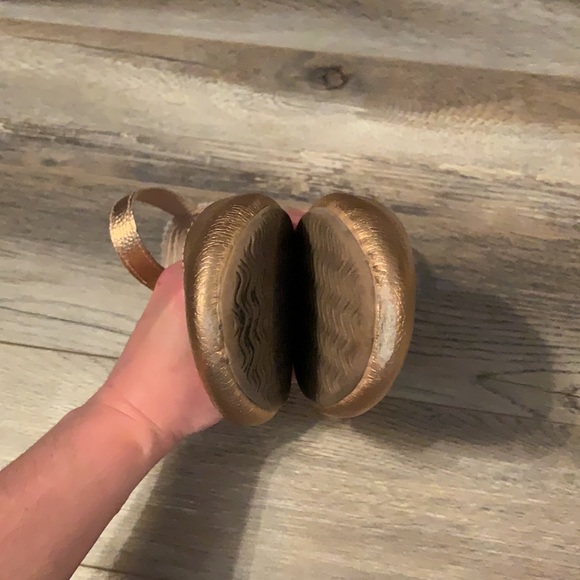 Monkey Feet Makenahs Sandals - Picture 4 of 7